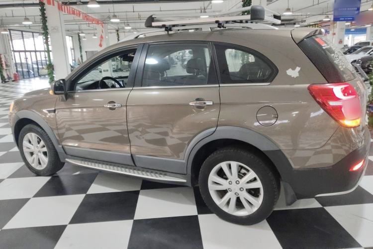 Used Chevrolet Captiva 2015 2.4L 4x4 Flagship Edition 7-Seater Left Side