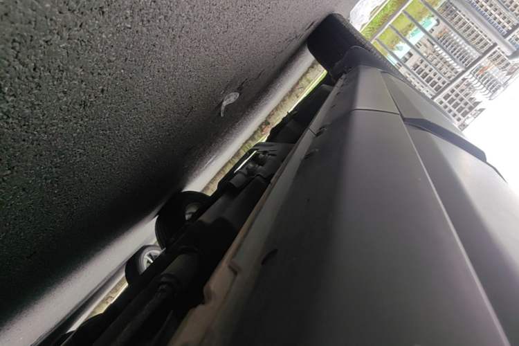 Used Chevrolet Captiva 2015 2.4L Two-Wheel Drive Urban Version 7 Seats Left Side Sill