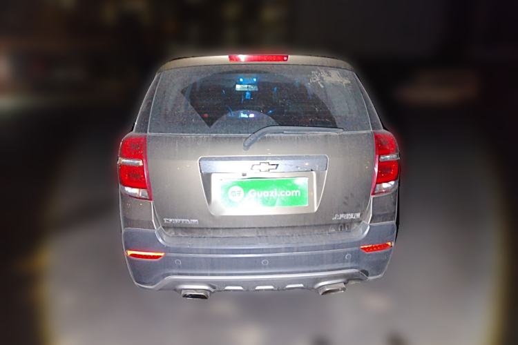 Used Chevrolet Captiva 2015 2.4L Two-Wheel Drive Urban Version 7 Seats Rear