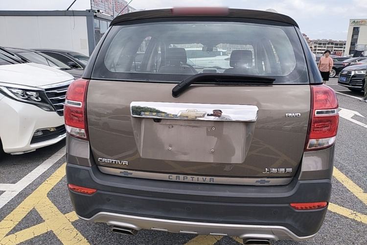 Used Chevrolet Captiva 2015 2.4L 4x4 Flagship Edition 7-Seater Rear