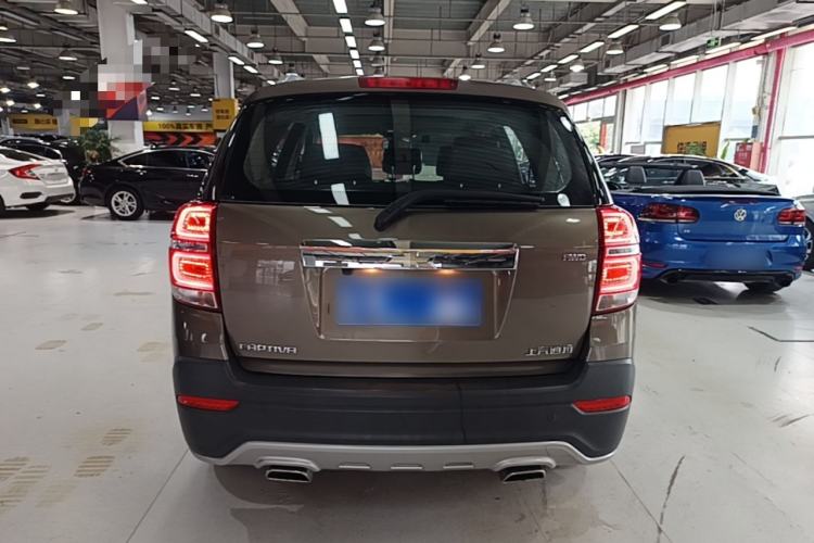 Used Chevrolet Captiva 2015 2.4L 4x4 Flagship Edition 7-Seater Rear
