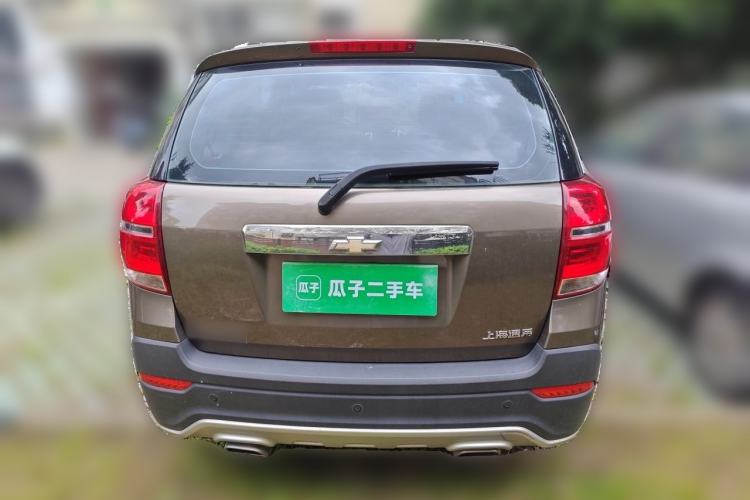 Used Chevrolet Captiva 2015 2.4L Two-Wheel Drive Urban Version 7 Seats Rear