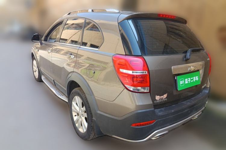 Used Chevrolet Captiva 2015 2.4L 4x4 Flagship Edition 7-Seater Rear Left 45 Deg