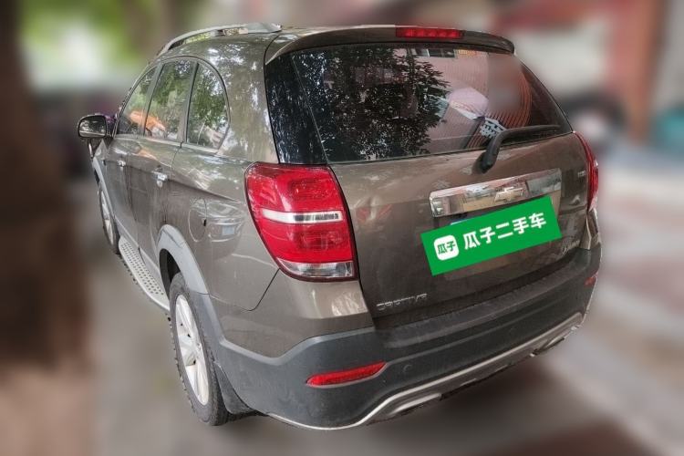Used Chevrolet Captiva 2015 2.4L 4x4 Flagship Edition 7-Seater Rear Left 45 Deg