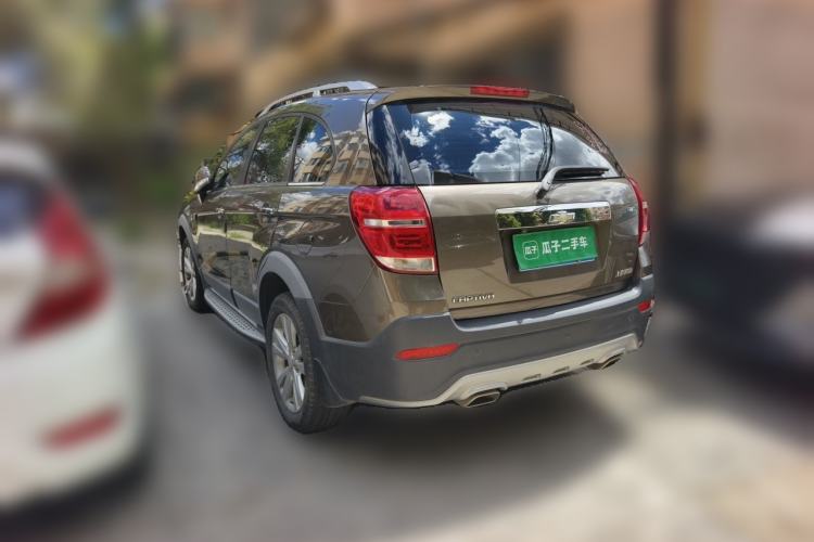Used Chevrolet Captiva 2015 2.4L 4x4 Flagship Edition 7-Seater Rear Left 45 Deg