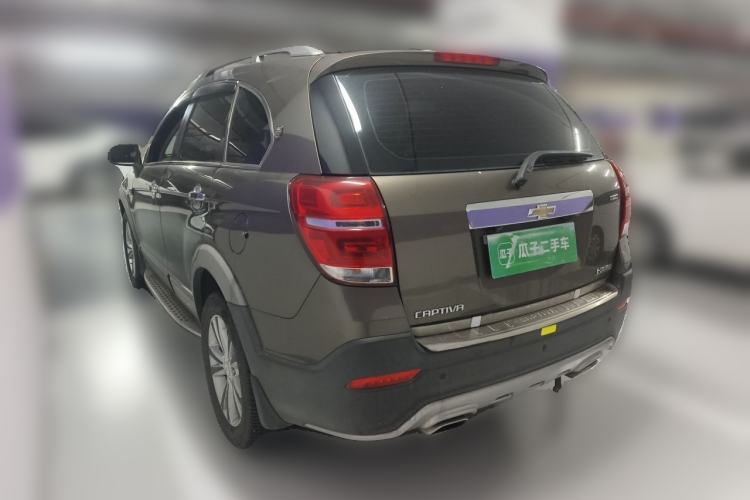 Used Chevrolet Captiva 2015 2.4L 4x4 Flagship Edition 7-Seater Rear Left 45 Deg