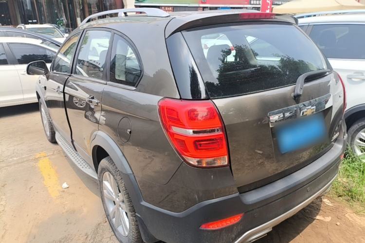 Used Chevrolet Captiva 2015 2.4L 4x4 Flagship Edition 7-Seater Rear Left 45 Deg