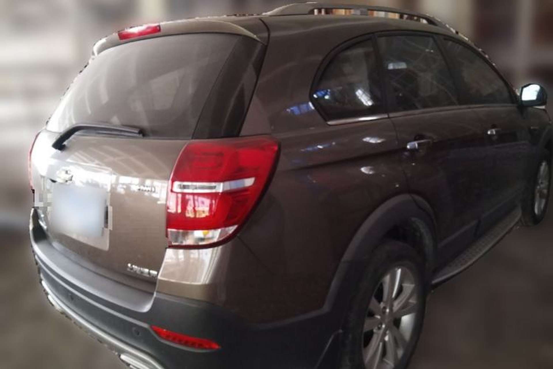 Used Chevrolet Captiva 2015 2.4L 4x4 Flagship Edition 7-Seater Rear Right 45 Deg