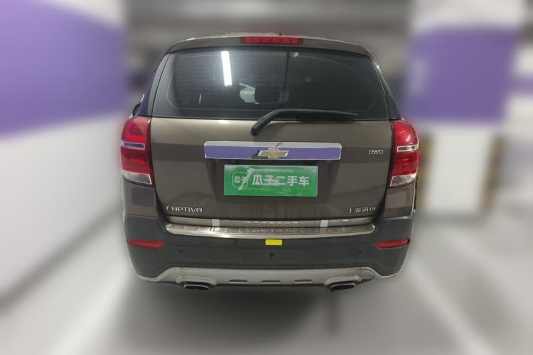Used Chevrolet Captiva 2015 2.4L 4x4 Flagship Edition 7-Seater Rear