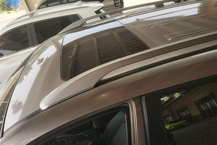 Used Chevrolet Captiva 2015 2.4L 4x4 Flagship Edition 7-Seater Roof