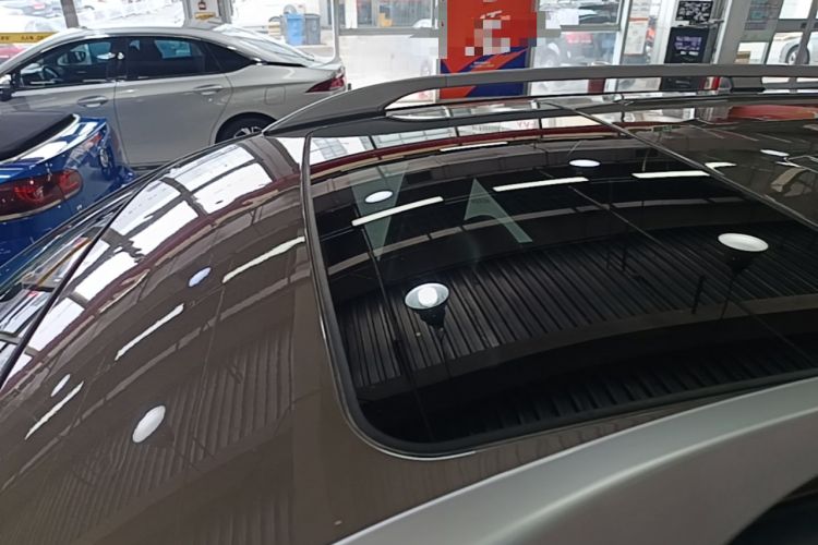 Used Chevrolet Captiva 2015 2.4L 4x4 Flagship Edition 7-Seater Roof