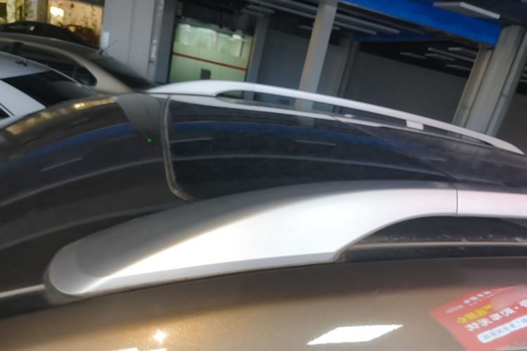 Used Chevrolet Captiva 2015 2.4L 4x4 Flagship Edition 7-Seater Roof