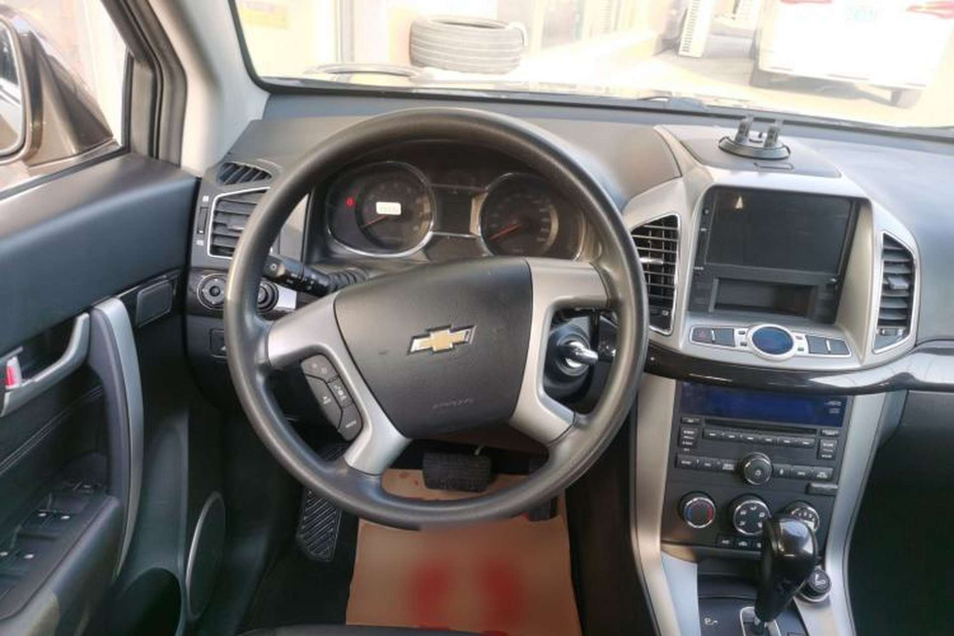 Used Chevrolet Captiva 2015 2.4L Two-Wheel Drive Urban Version 7 Seats Steering Wheel