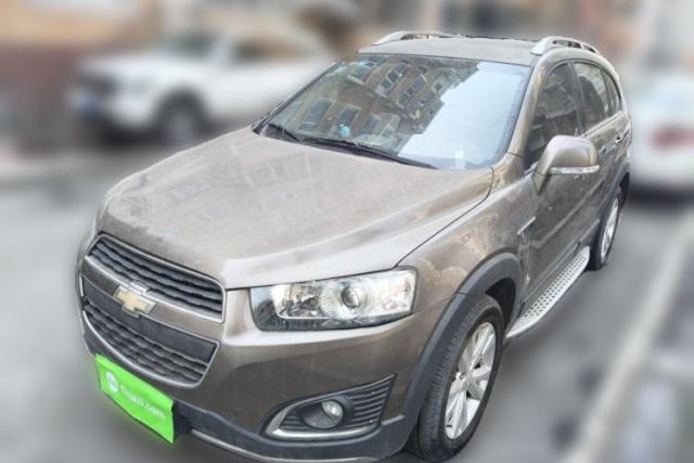 Used Chevrolet Captiva 2015 2.4L 4x4 Flagship Edition 7-Seater