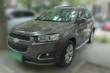 Used Chevrolet Captiva 2015 2.4L 4x4 Flagship Edition 7-Seater