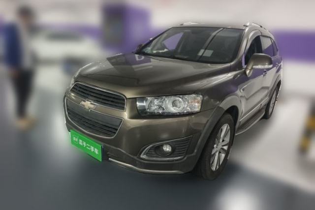 Used Chevrolet Captiva 2015 2.4L 4x4 Flagship Edition 7-Seater