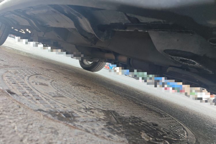 Used Chevrolet Captiva 2015 2.4L 4x4 Flagship Edition 7-Seater Chassis Front Right
