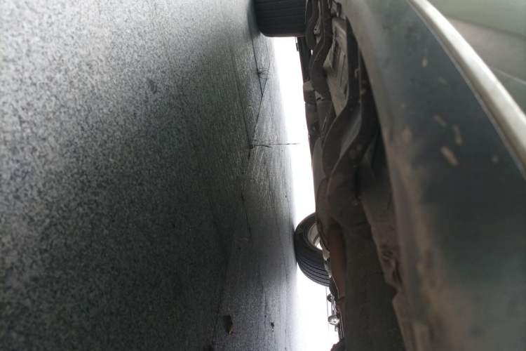 Used Chevrolet Captiva 2015 2.4L 4x4 Flagship Edition 7-Seater Chassis Front Right