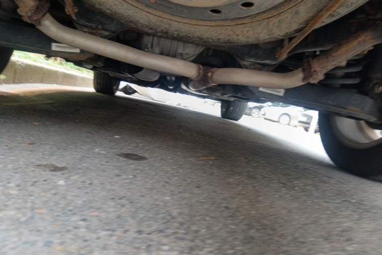 Used Chevrolet Captiva 2015 2.4L 4x4 Flagship Edition 7-Seater Chassis Rear
