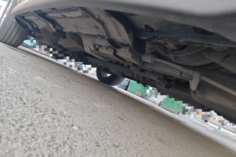 Used Chevrolet Captiva 2015 2.4L 4x4 Flagship Edition 7-Seater Chassis Rear Left
