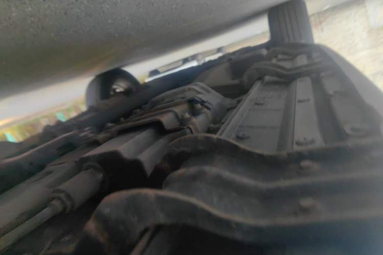 Used Chevrolet Captiva 2015 2.4L 4x4 Flagship Edition 7-Seater Chassis Rear Left