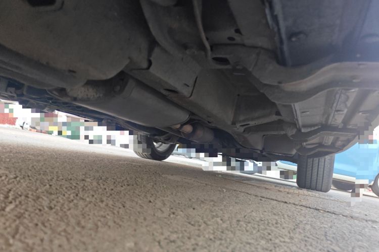 Used Chevrolet Captiva 2015 2.4L 4x4 Flagship Edition 7-Seater Chassis Rear Right