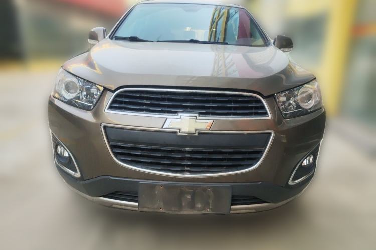 Used Chevrolet Captiva 2015 2.4L 4x4 Flagship Edition 7-Seater Front