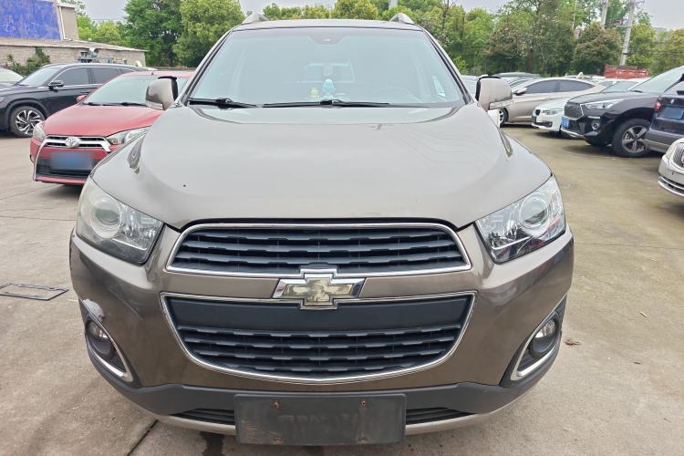 Used Chevrolet Captiva 2015 2.4L Two-Wheel Drive Urban Version 5 Seats Front