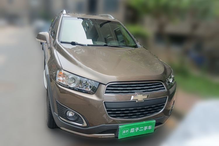 Used Chevrolet Captiva 2015 2.4L 4x4 Flagship Edition 7-Seater Front
