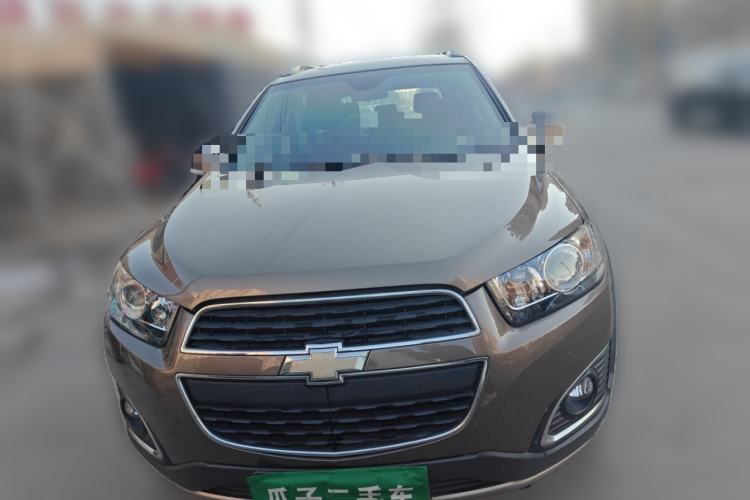 Used Chevrolet Captiva 2015 2.4L 4x4 Flagship Edition 7-Seater Front