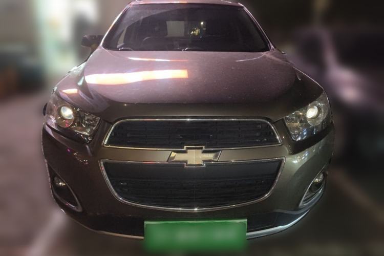 Used Chevrolet Captiva 2015 2.4L 4x4 Flagship Edition 7-Seater Front