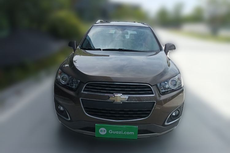 Used Chevrolet Captiva 2015 2.4L 4x4 Flagship Edition 7-Seater Front