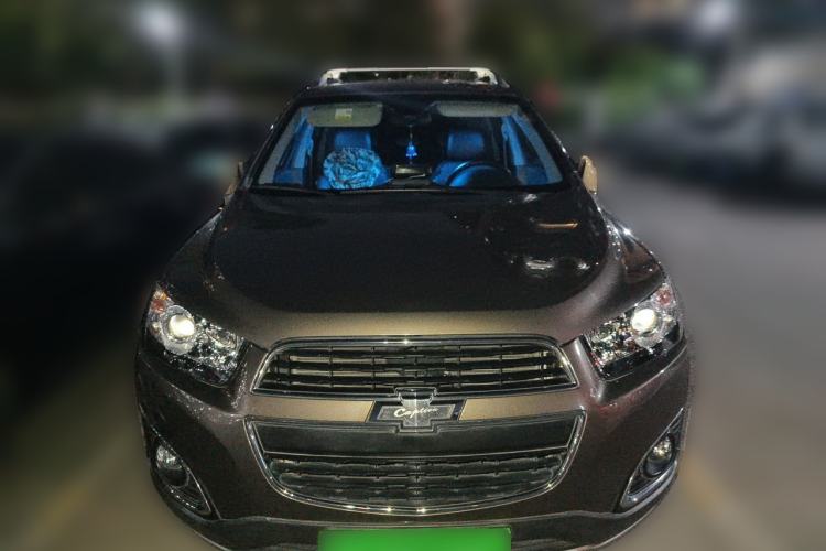 Used Chevrolet Captiva 2015 2.4L 4x4 Flagship Edition 7-Seater Front