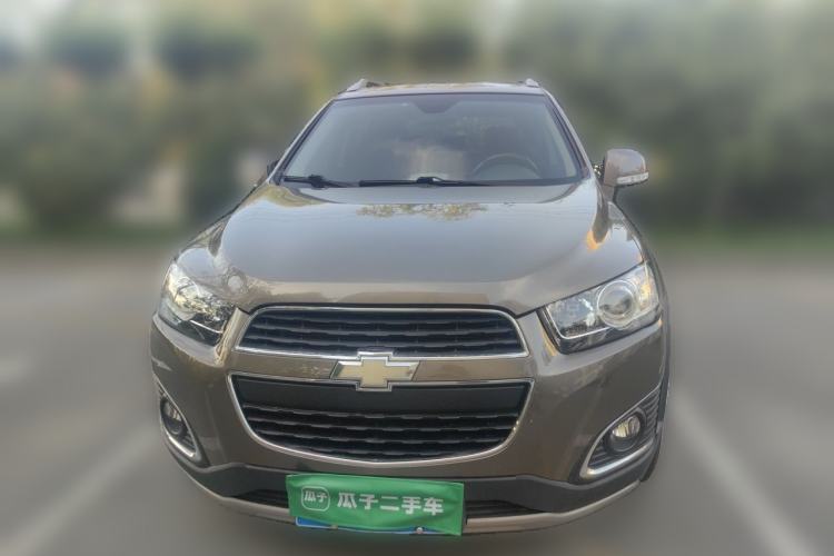 Used Chevrolet Captiva 2015 2.4L 4x4 Flagship Edition 7-Seater Front
