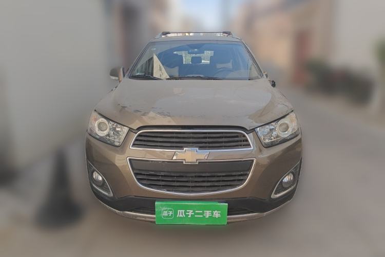Used Chevrolet Captiva 2015 2.4L 4x4 Flagship Edition 7-Seater Front