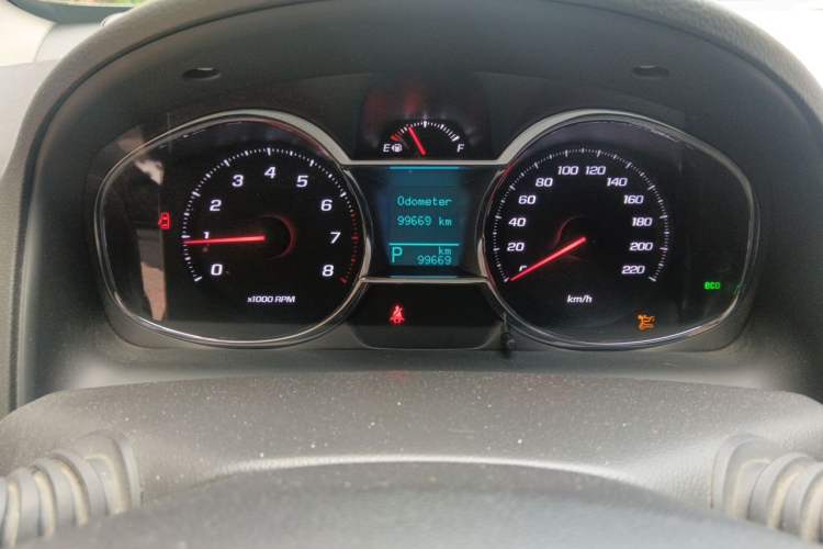 Used Chevrolet Captiva 2015 2.4L 4x4 Flagship Edition 7-Seater Instrument Cluster