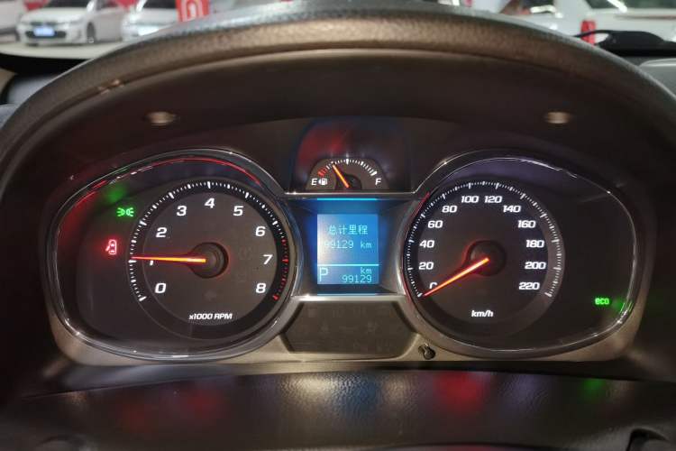 Used Chevrolet Captiva 2015 2.4L 4x4 Flagship Edition 7-Seater Instrument Cluster