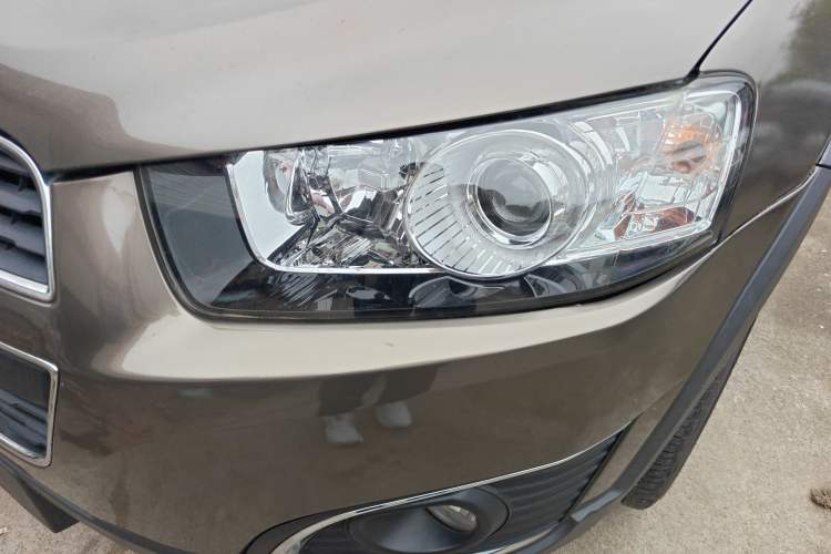Used Chevrolet Captiva 2015 2.4L Two-Wheel Drive Urban Version 5 Seats Left Front Headlight