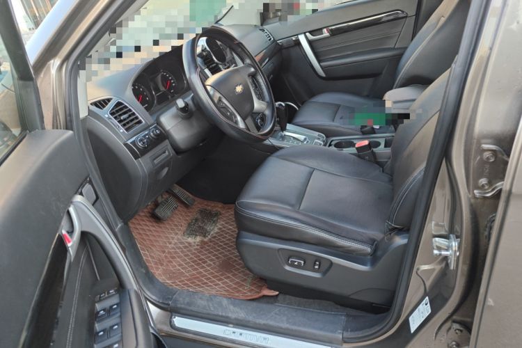 Used Chevrolet Captiva 2015 2.4L 4x4 Flagship Edition 7-Seater Left Front Seat
