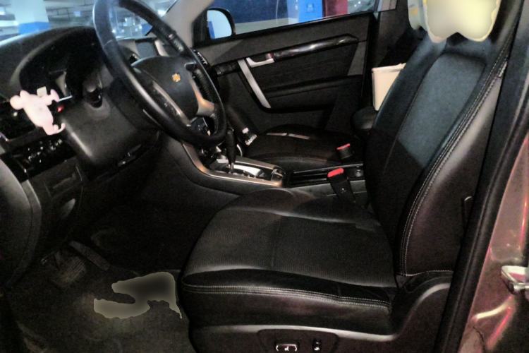 Used Chevrolet Captiva 2015 2.4L 4x4 Flagship Edition 7-Seater Left Front Seat
