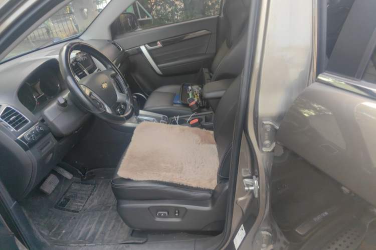 Used Chevrolet Captiva 2015 2.4L 4x4 Flagship Edition 7-Seater Left Front Seat
