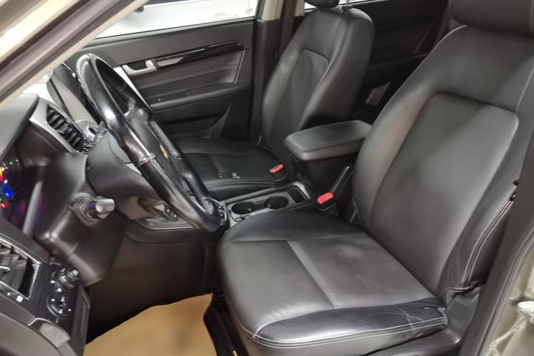 Used Chevrolet Captiva 2015 2.4L 4x4 Flagship Edition 7-Seater Left Front Seat