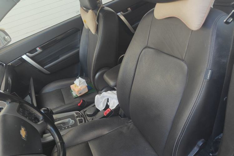 Used Chevrolet Captiva 2015 2.4L 4x4 Flagship Edition 7-Seater Left Front Seat