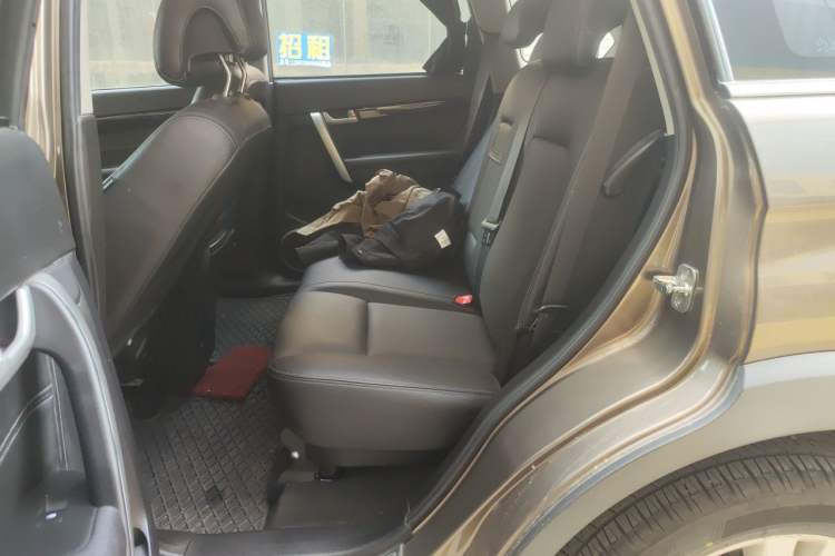 Used Chevrolet Captiva 2015 2.4L 4x4 Flagship Edition 7-Seater Left Rear Seat