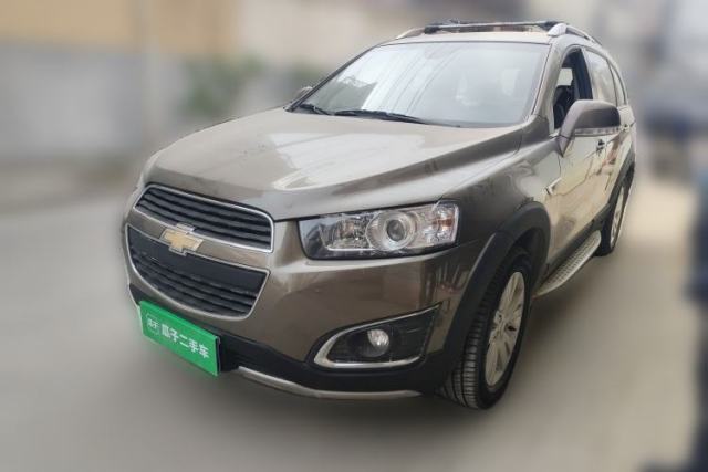 Used Chevrolet Captiva 2015 2.4L 4x4 Flagship Edition 7-Seater
