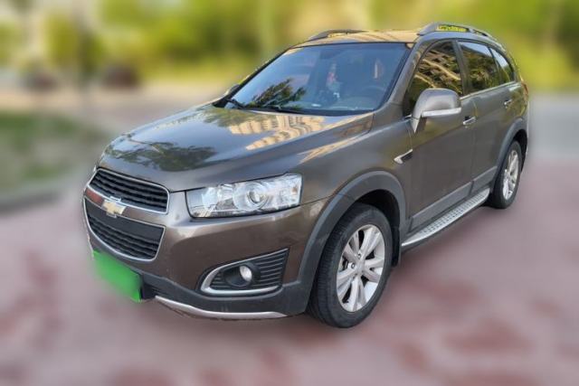 Used Chevrolet Captiva 2015 2.4L 4x4 Flagship Edition 7-Seater