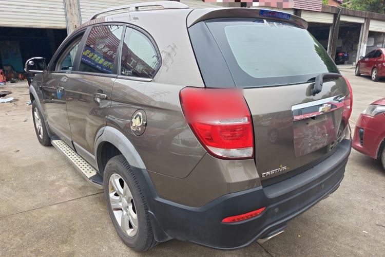 Used Chevrolet Captiva 2015 2.4L Two-Wheel Drive Urban Version 5 Seats Rear Left 45 Deg