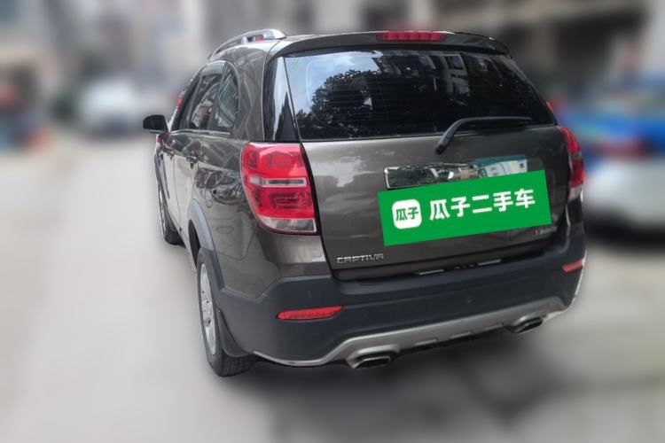 Used Chevrolet Captiva 2015 2.4L Two-Wheel Drive Urban Version 5 Seats Rear Left 45 Deg