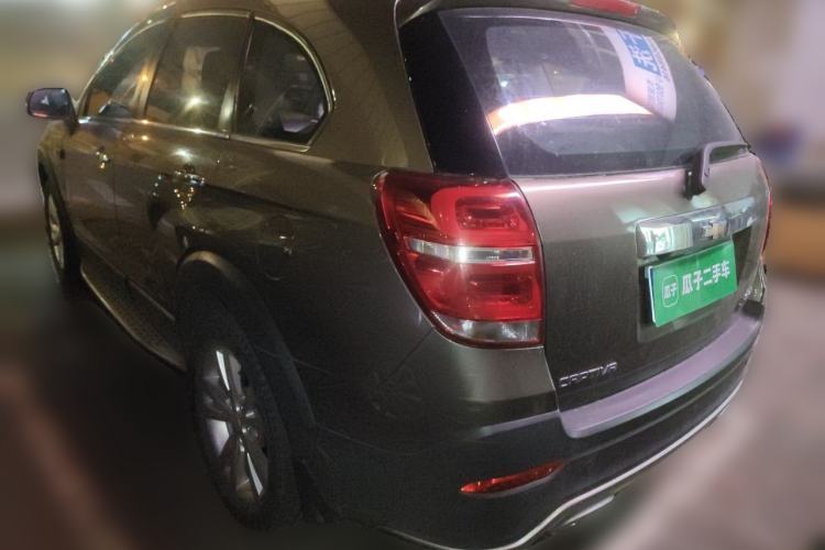 Used Chevrolet Captiva 2015 2.4L 4x4 Flagship Edition 7-Seater Rear Left 45 Deg