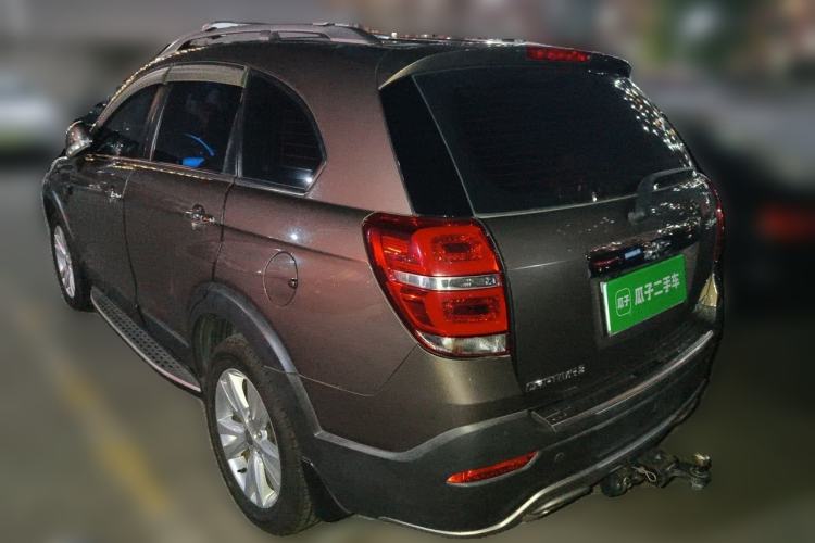 Used Chevrolet Captiva 2015 2.4L 4x4 Flagship Edition 7-Seater Rear Left 45 Deg
